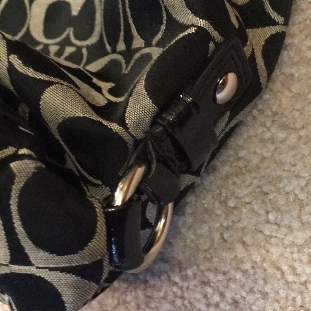 Coach signature Ashley bag and wristlet - Picture 13 of 16